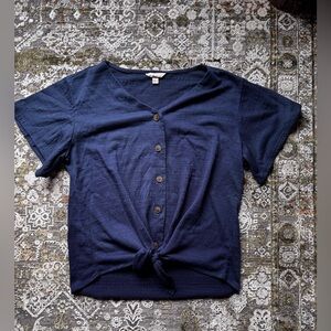 We The People Navy Buttoned Tie Waist Cropped Top